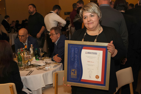 ONA ON  2025 60 FOTO LJUBO VUKELIČ